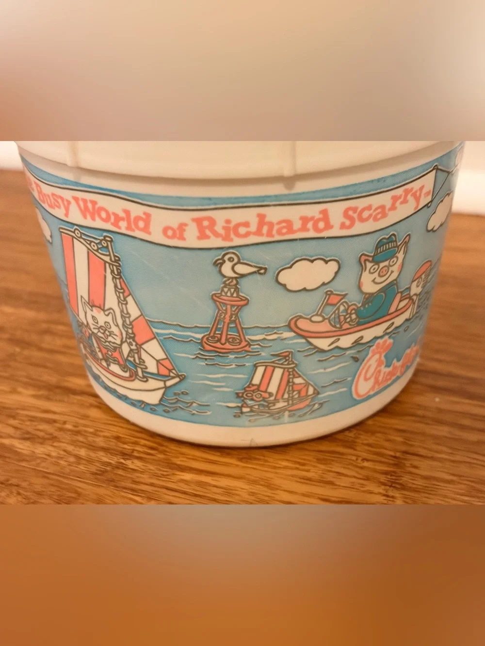 Chick-Fil-A Busy World of Richard Scarry 1993 Vintage Meal Bucket Pail 90s Kid